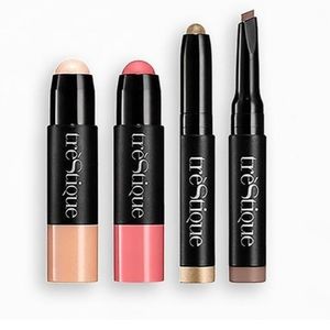 TRÈSTIQUE Summer Glow & Go Mini Multi Use Essentials Set